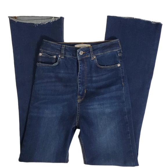 Zara Denim - Zara Woman High Rise Raw Hem Boot Cut Jeans 4